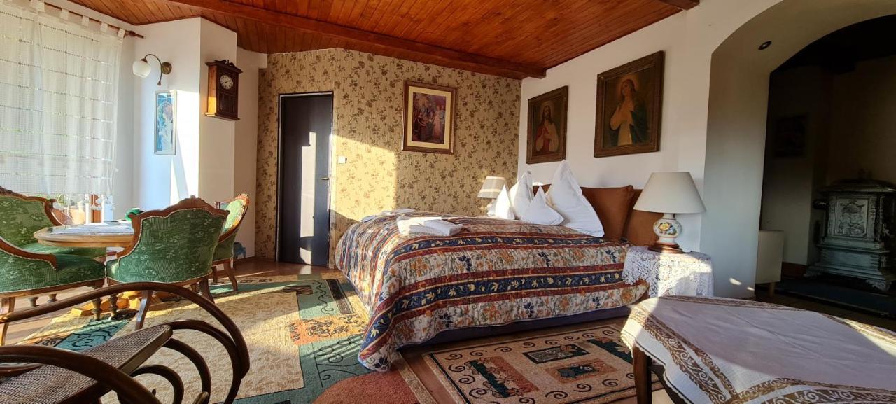 Vila Anastasia Sacarimbu Buitenkant foto