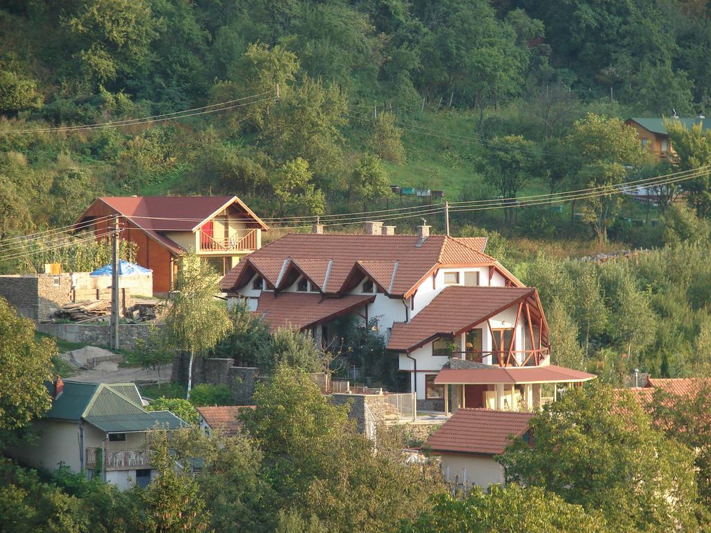 Vila Anastasia Sacarimbu Buitenkant foto